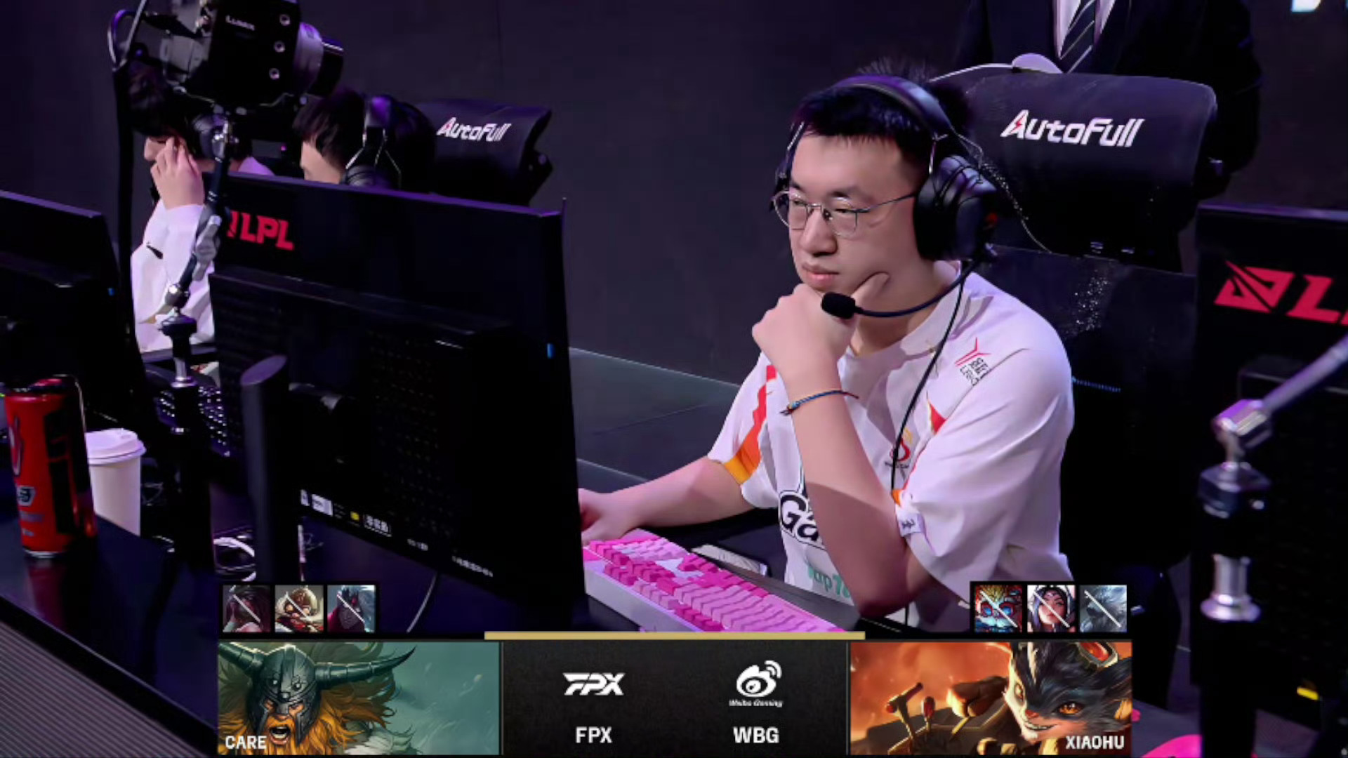 V5碾压100T，Perkz操刀奇招英雄翻盘峡谷大战全球总决赛，强势挺进下一轮的简单介绍