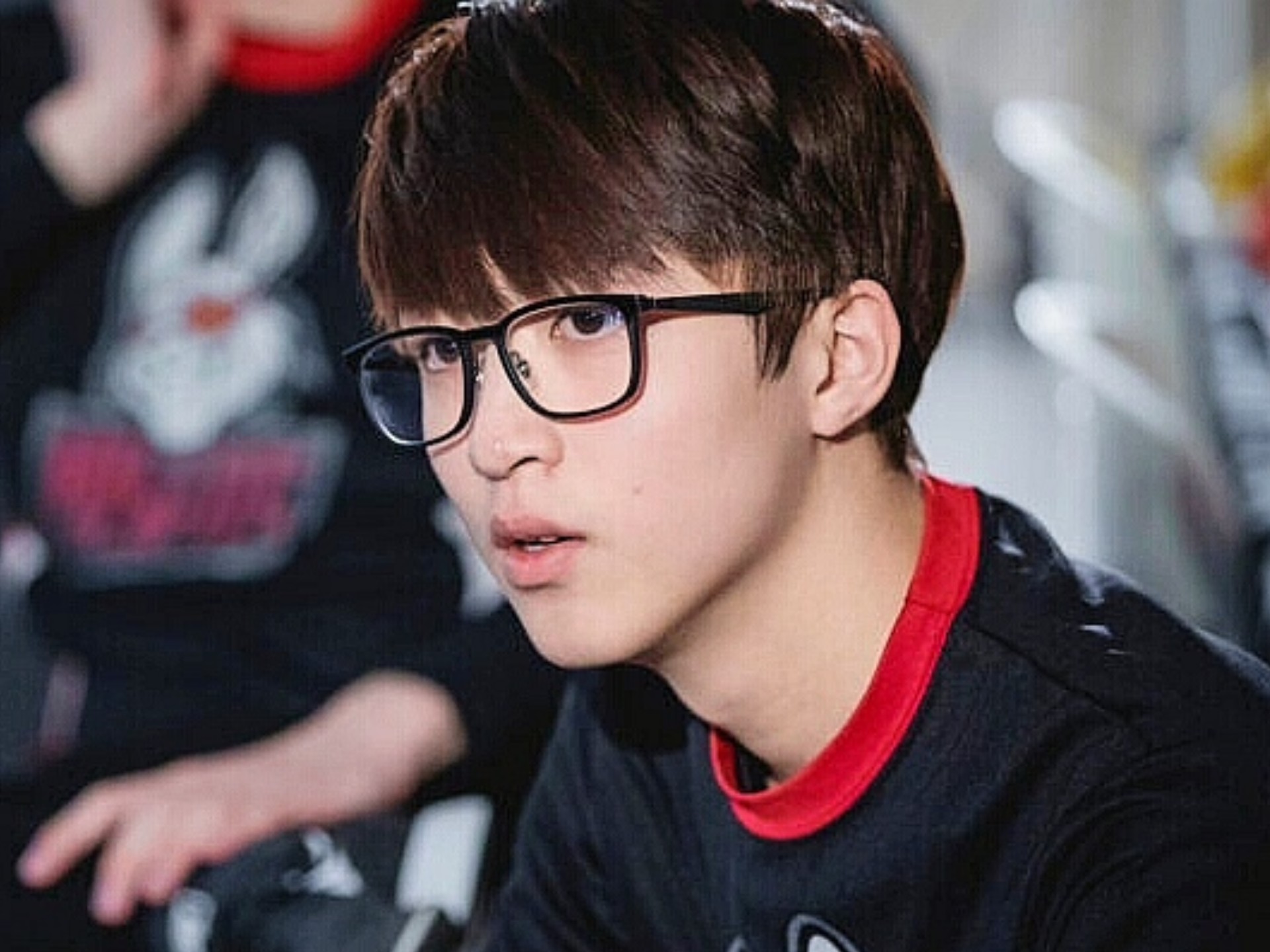 BLG绝杀MAD，Hanssama关键团战开团秒人鏖战多局全球总决赛，引爆全场热议的简单介绍