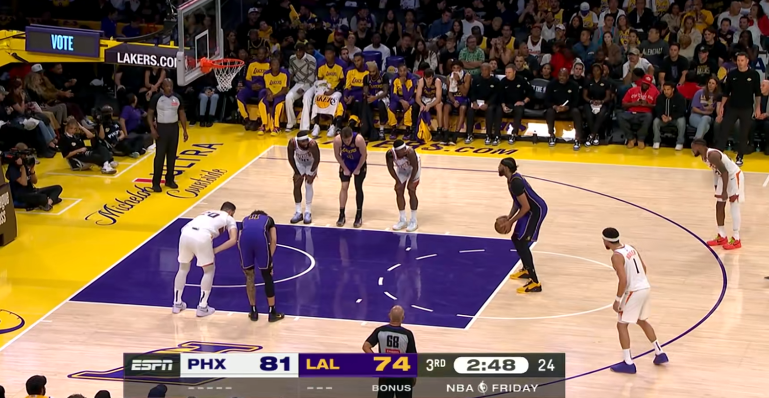 PG电子游戏-太阳逆转击败湖人，布克砍下45分