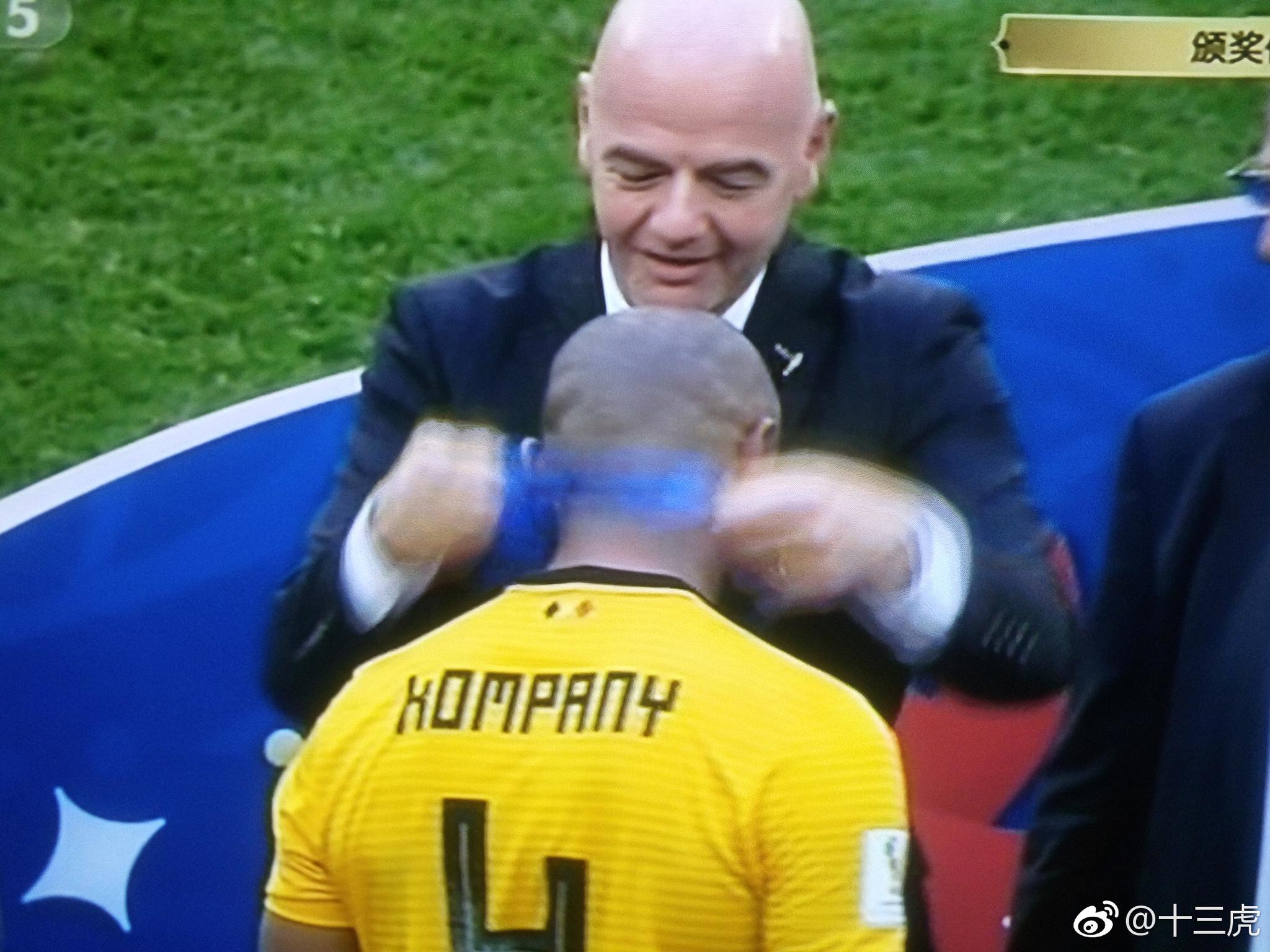 HKA横扫BRO，Doinb极限生还后反打峡谷大战四强赛，成为赛场最大亮点的简单介绍