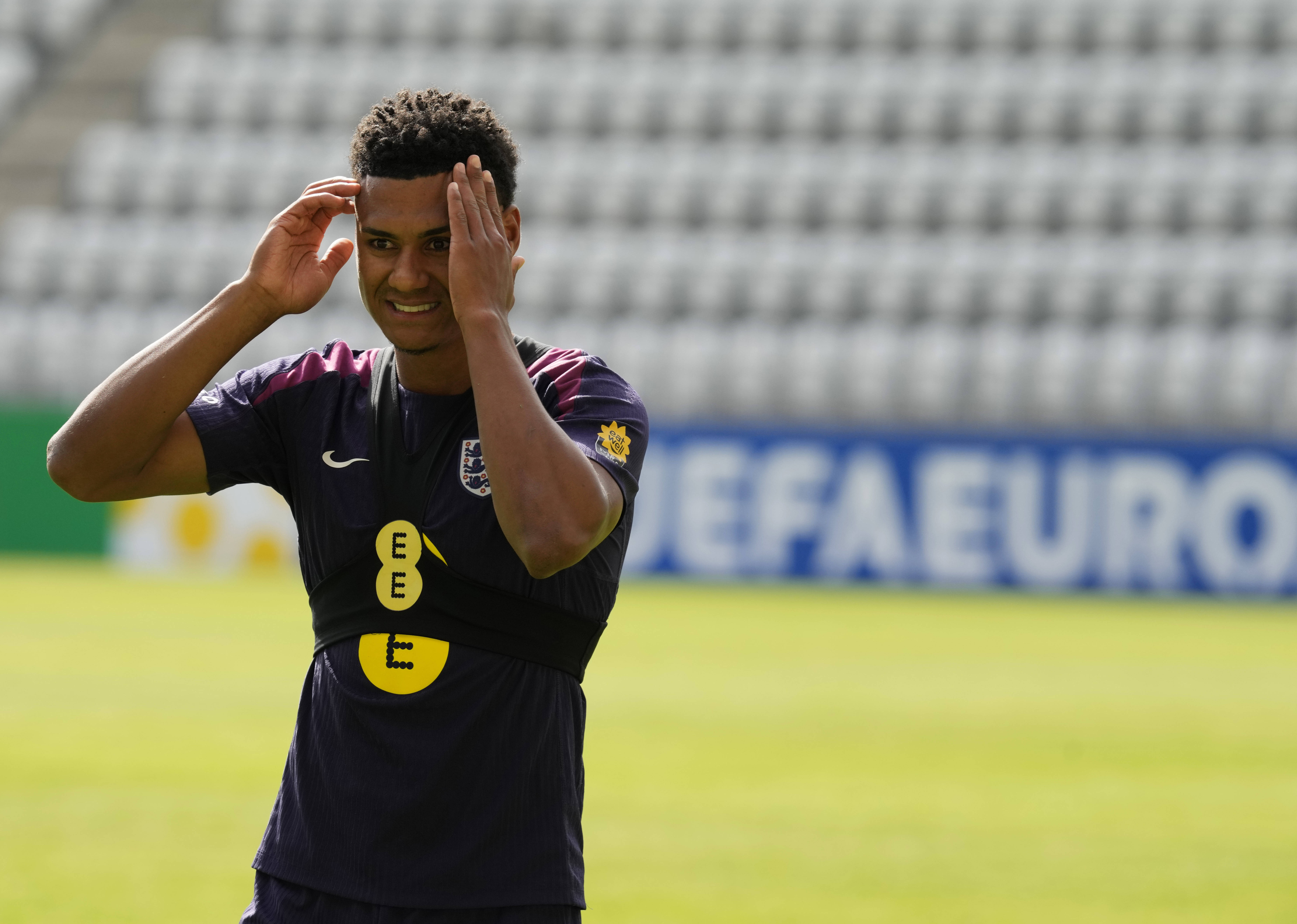 PG中国官网-英格兰小组赛全胜，晋级16强的简单介绍