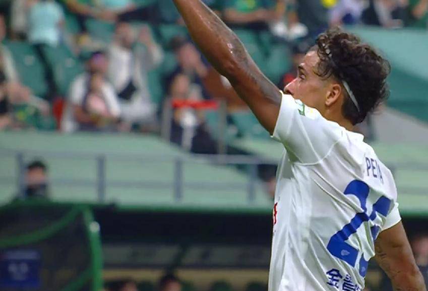 国安客场战胜大连一方,实力尽显 国安客场战胜大连一方,实力尽显