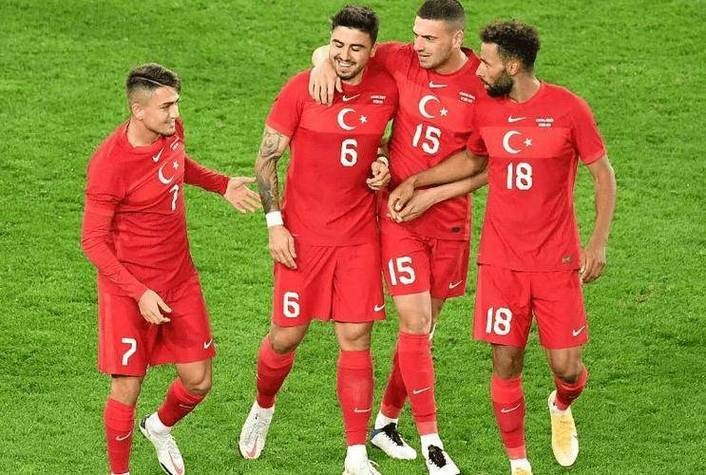 德国队在关键比赛中获胜,晋级欧国联半决赛 德国队在关键比赛中获胜,晋级欧国联半决赛