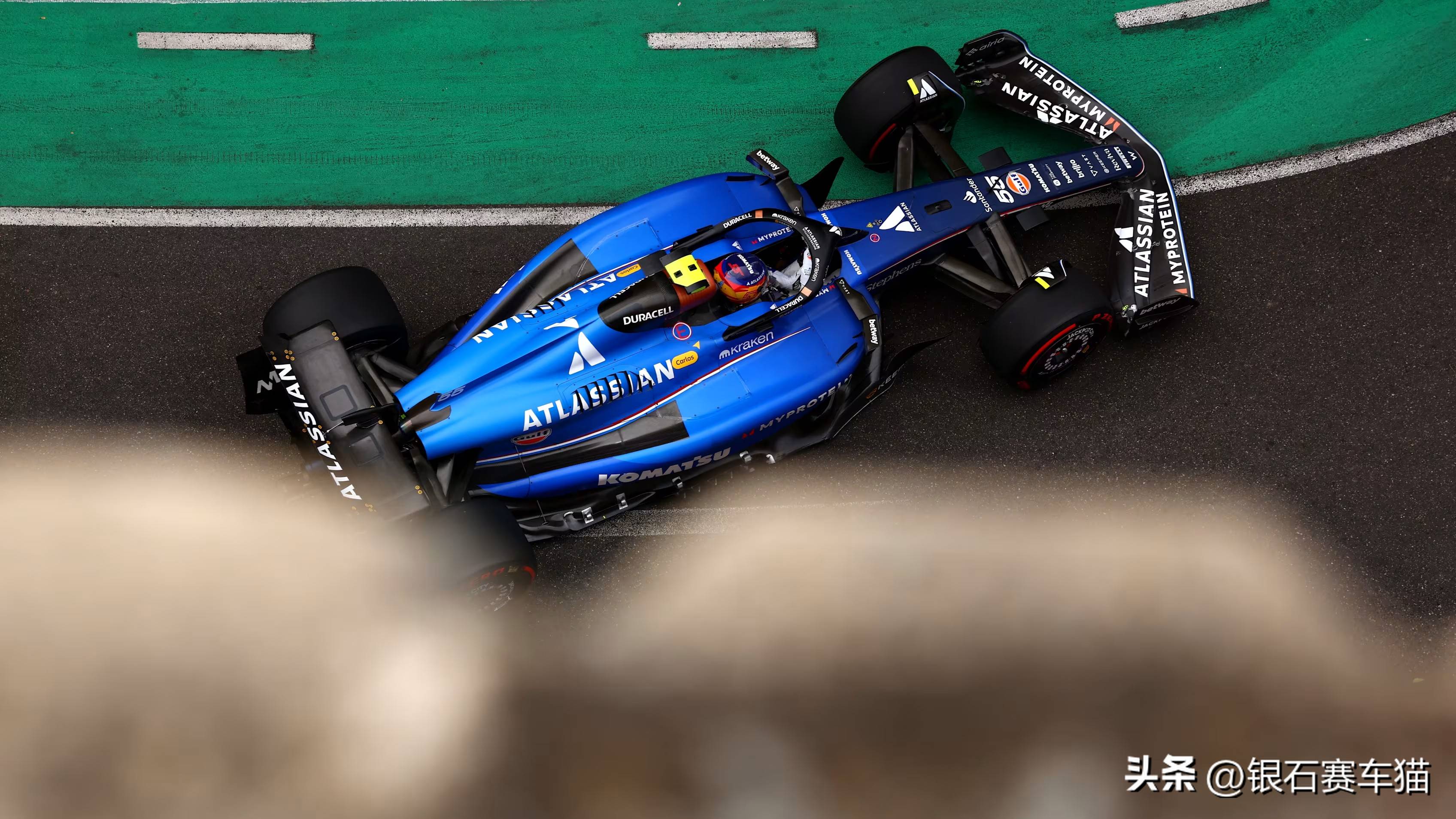 PG电子官网-索伯车队横扫法拉利，塞恩斯扛起全队的简单介绍