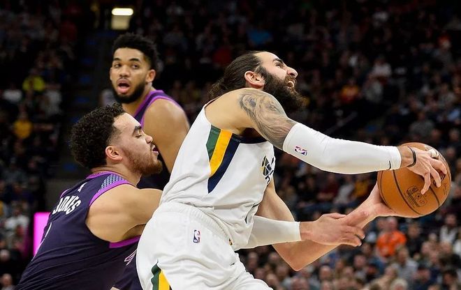 PG电子线上登入-关于猛龙力克掘金，费沃斯关键制胜的信息