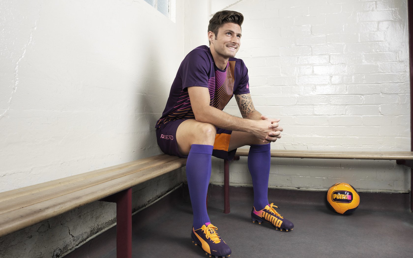 绿茵冰与银台火，当秩序之师遇见不灭斗魂